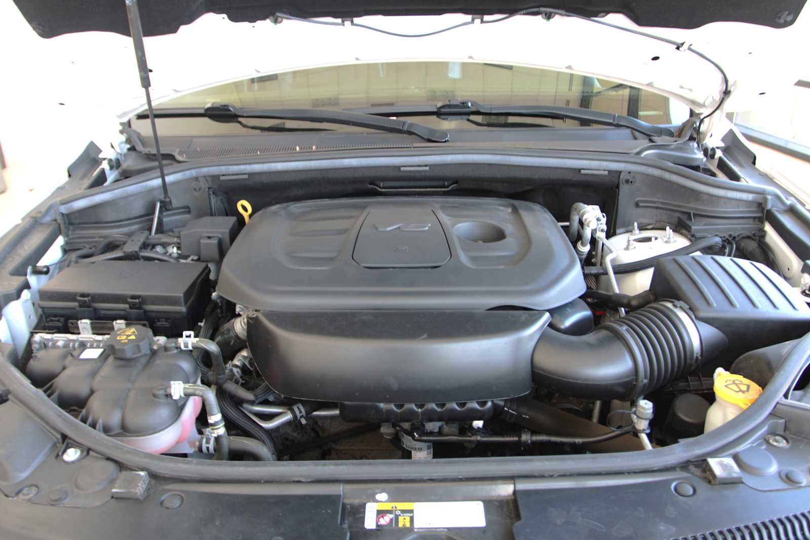 used 2020 Jeep Grand Cherokee car, priced at $27,998
