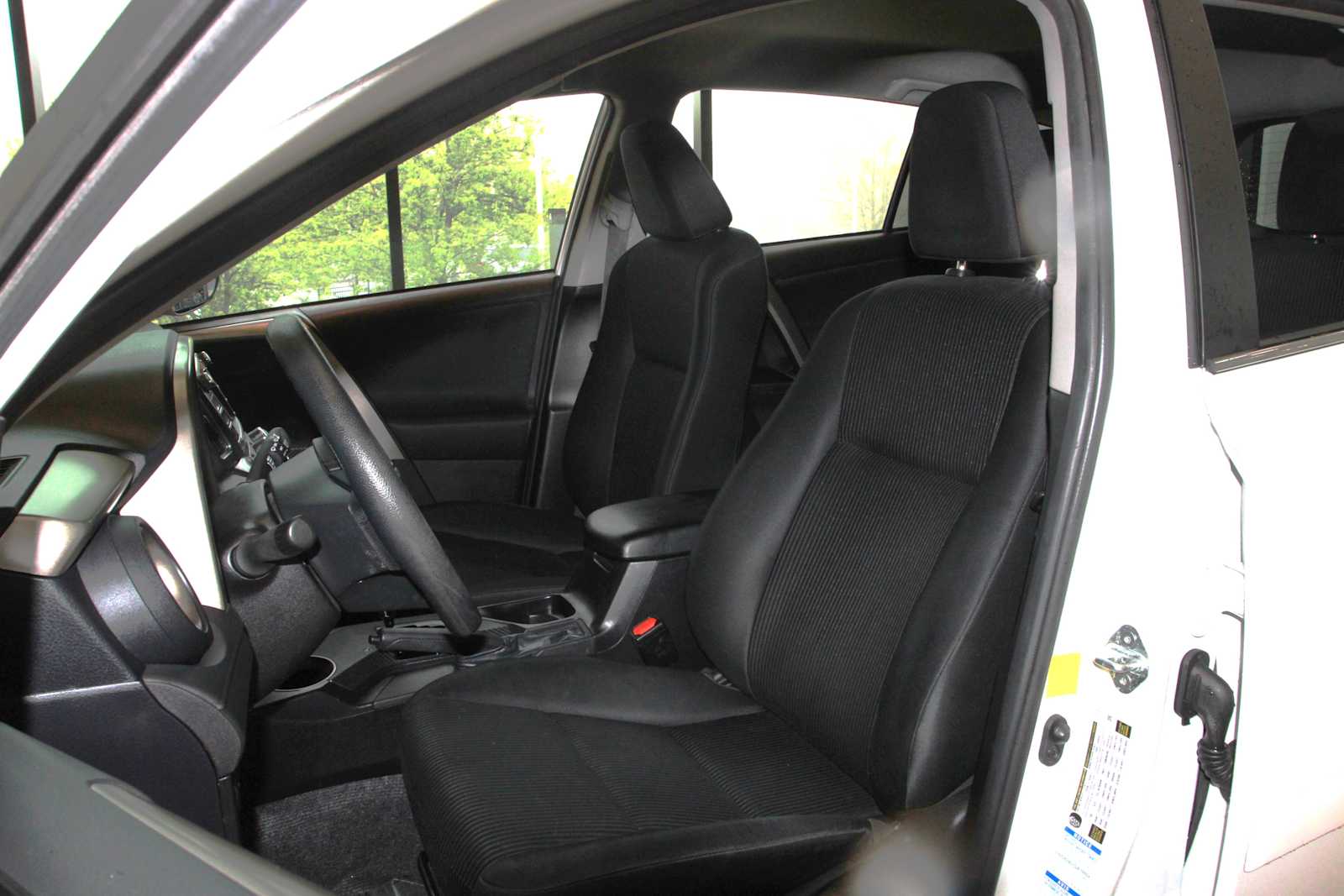 used 2015 Toyota RAV4 car, priced at $18,998