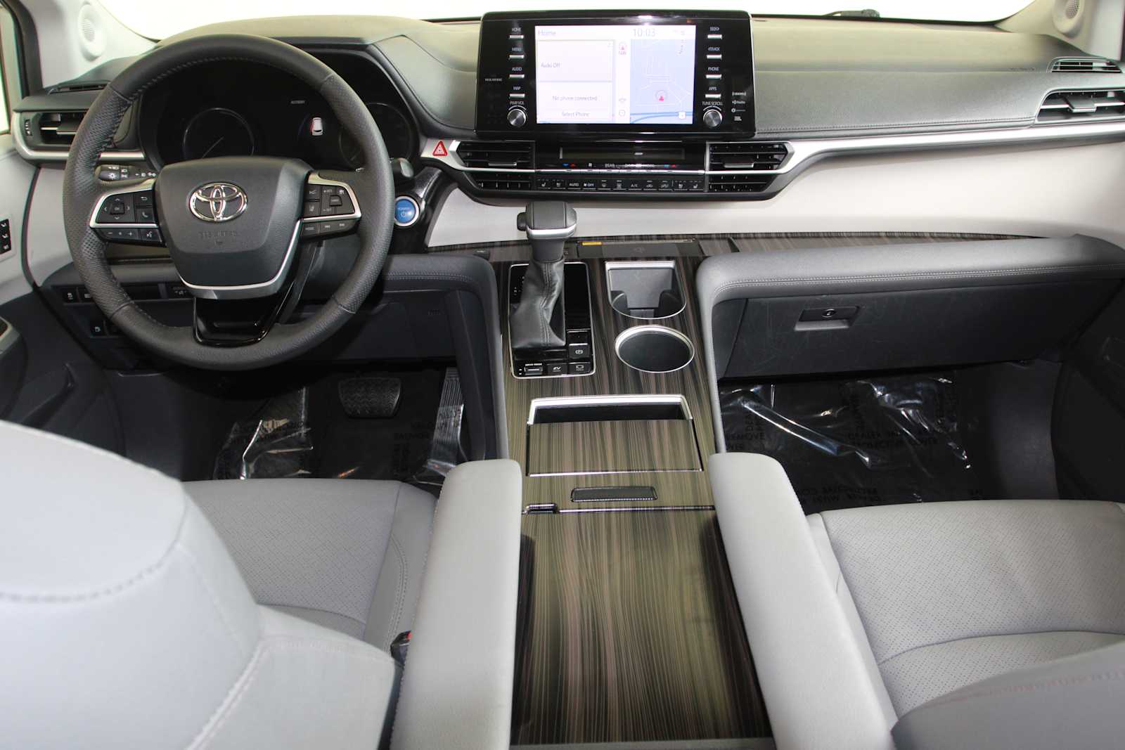 used 2023 Toyota Sienna car, priced at $48,998