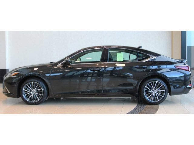 new 2025 Lexus ES 350 car, priced at $50,084