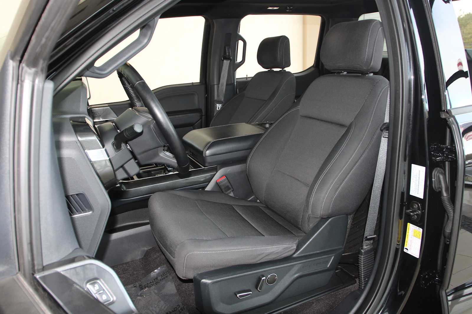 used 2021 Ford F-150 car, priced at $36,998