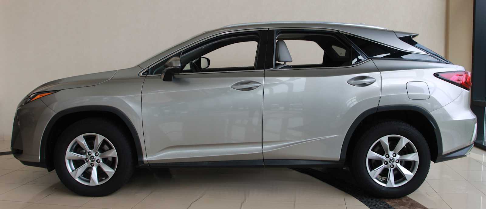used 2019 Lexus RX 350 car, priced at $19,598