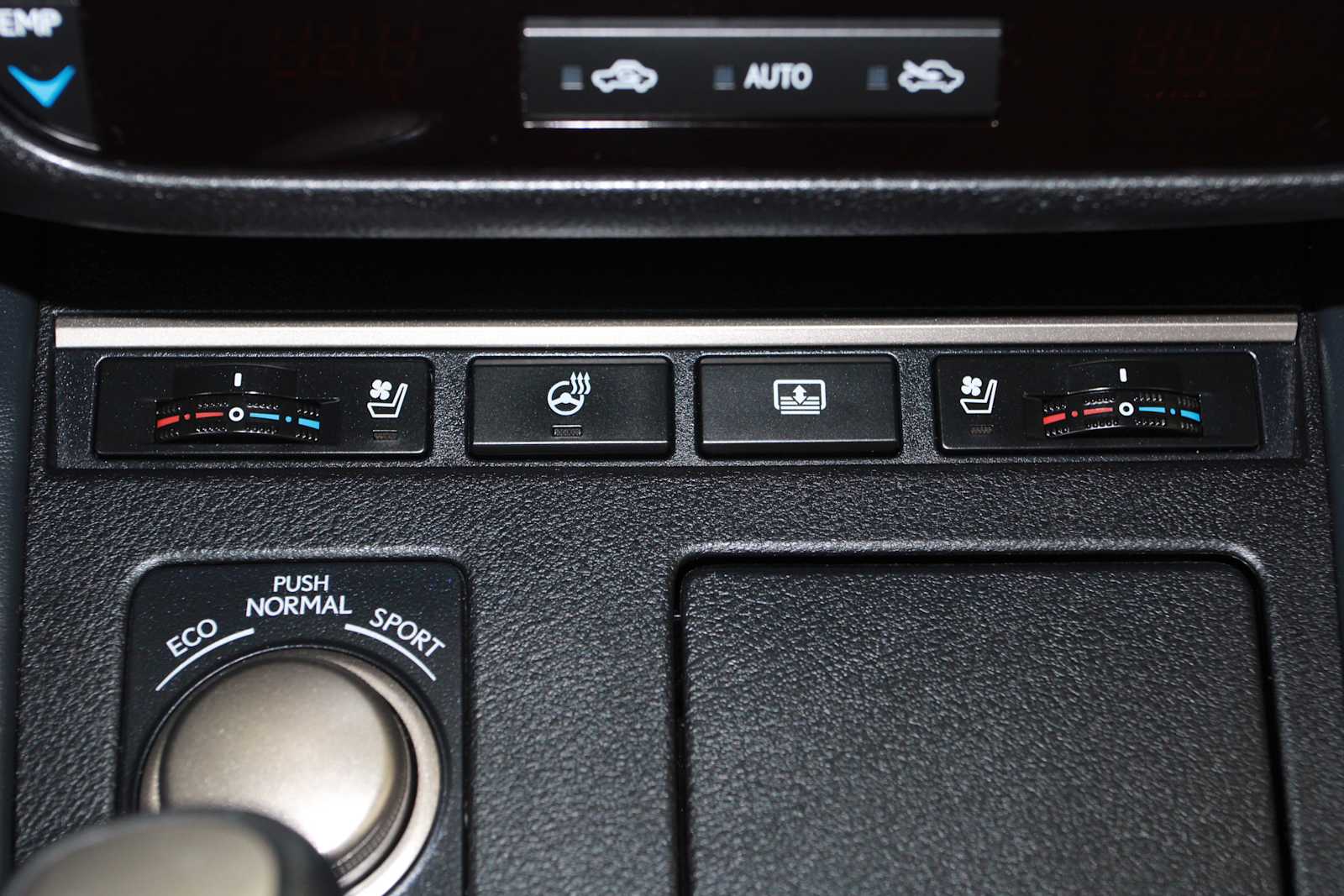 used 2018 Lexus ES 350 car, priced at $27,998