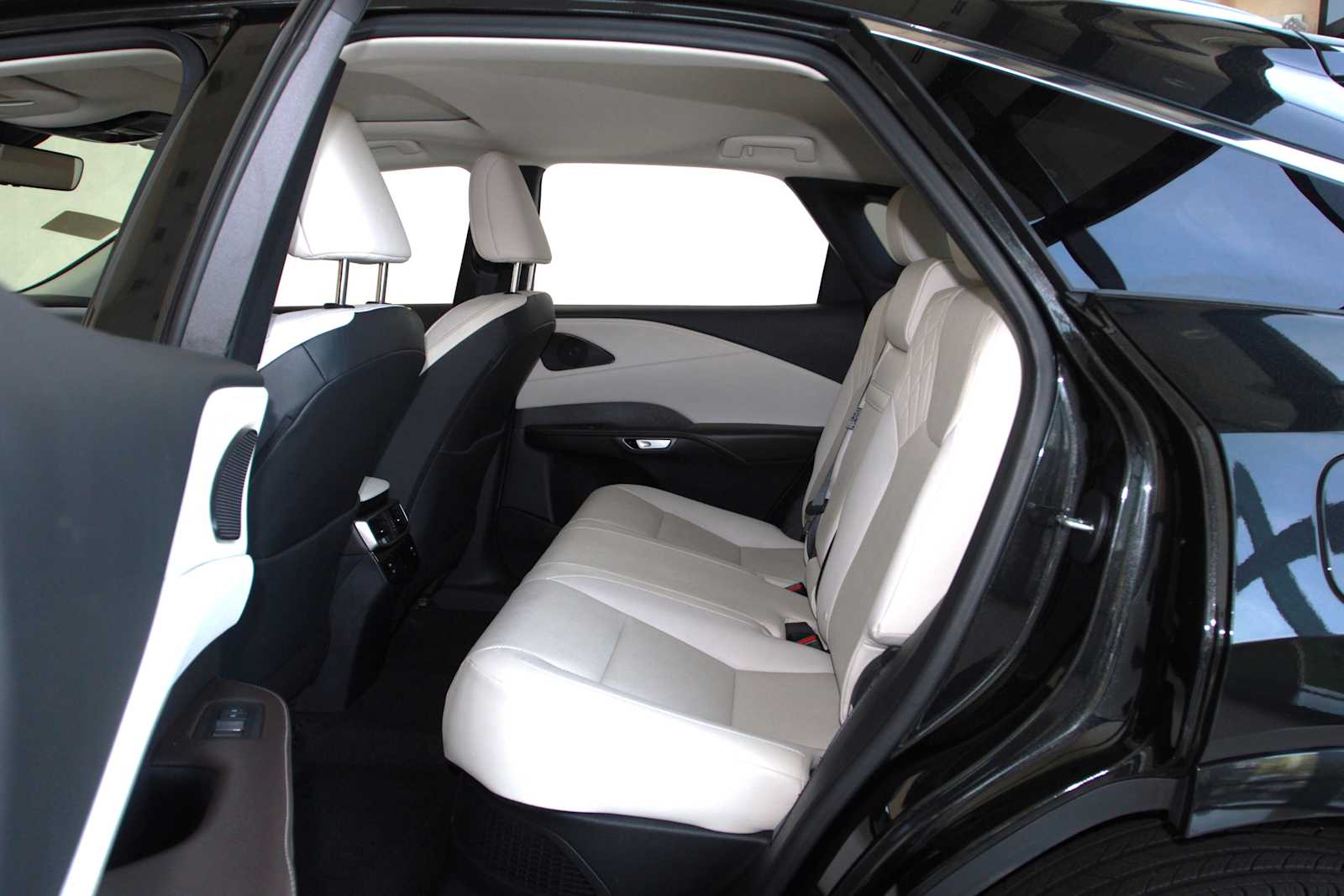 used 2023 Lexus RX 350h car, priced at $53,998