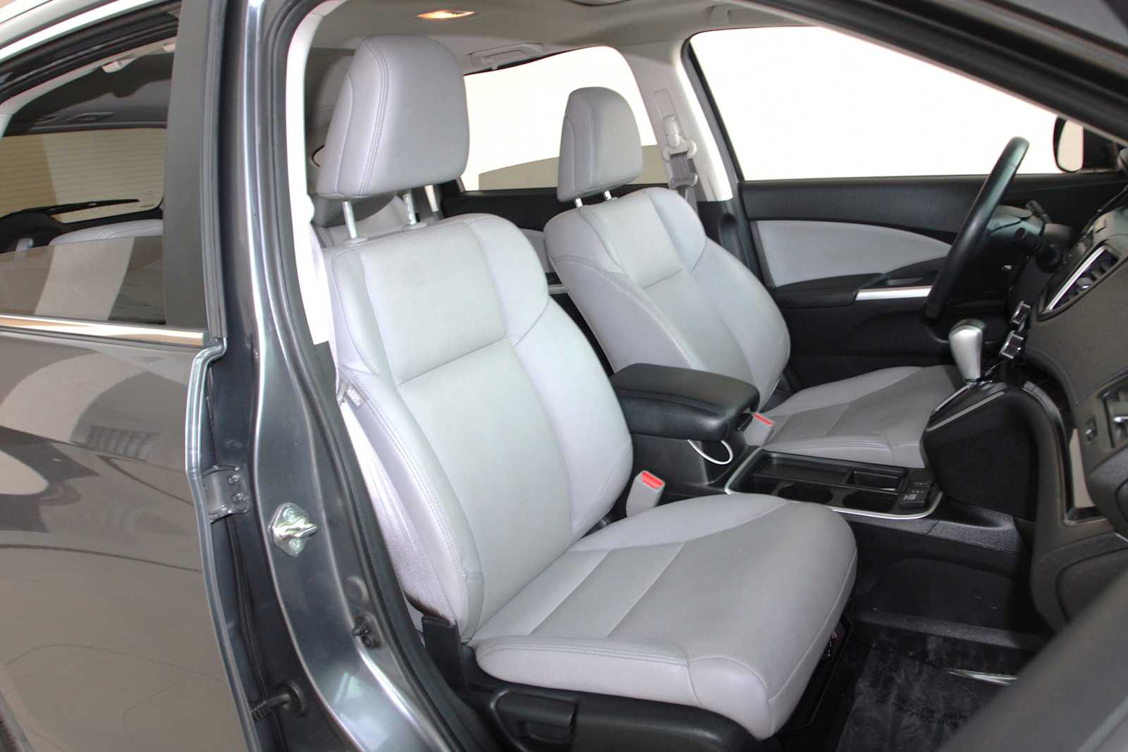 used 2015 Honda CR-V car, priced at $15,998