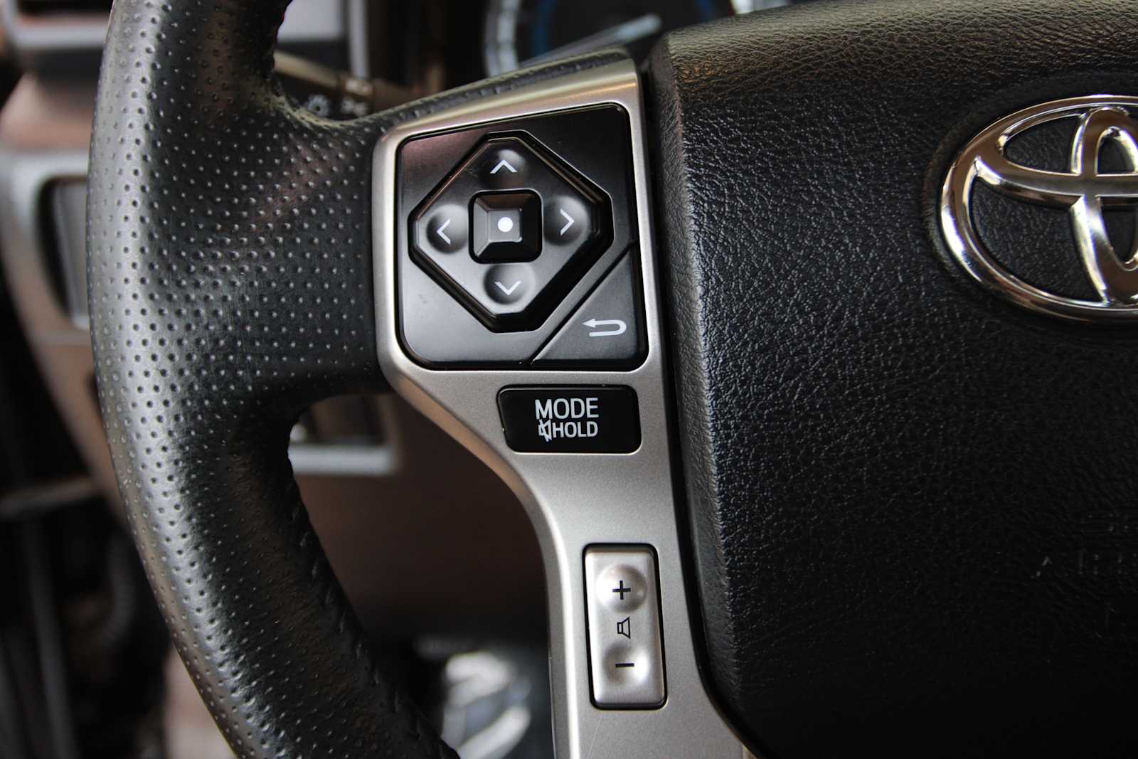 used 2017 Toyota 4Runner car, priced at $28,398