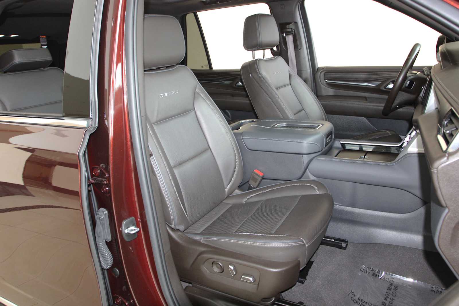 used 2022 GMC Yukon car, priced at $55,798