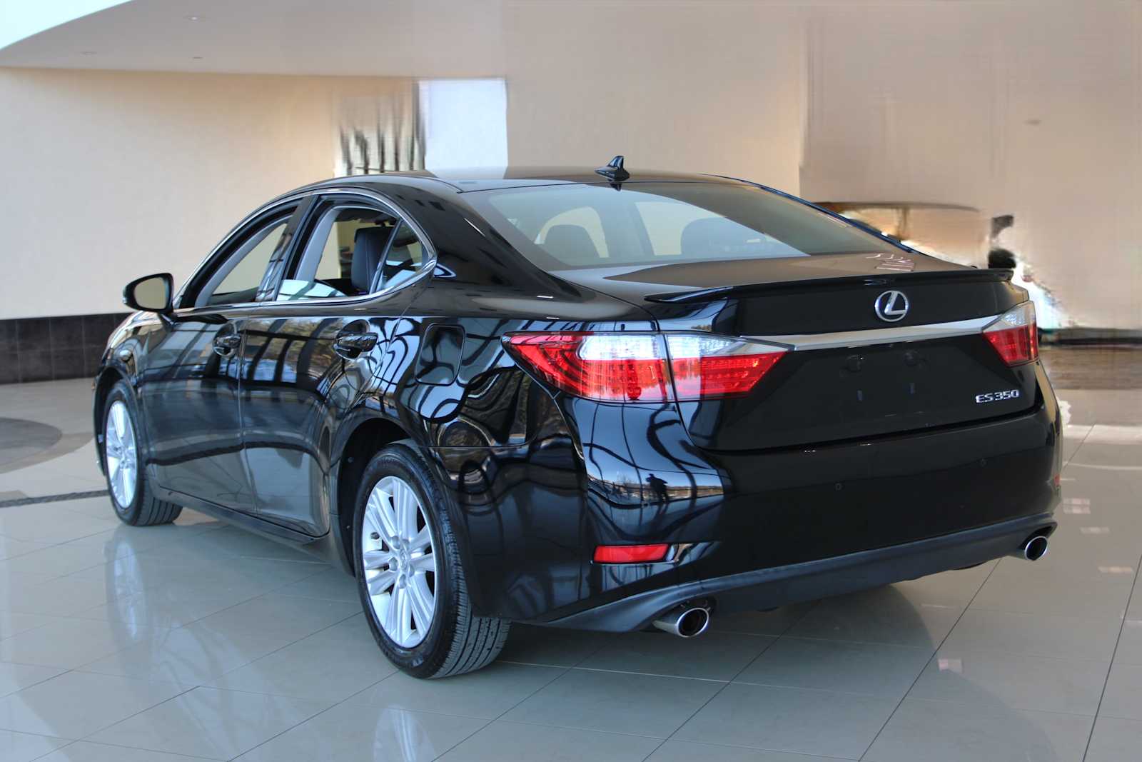 used 2013 Lexus ES 350 car, priced at $14,998