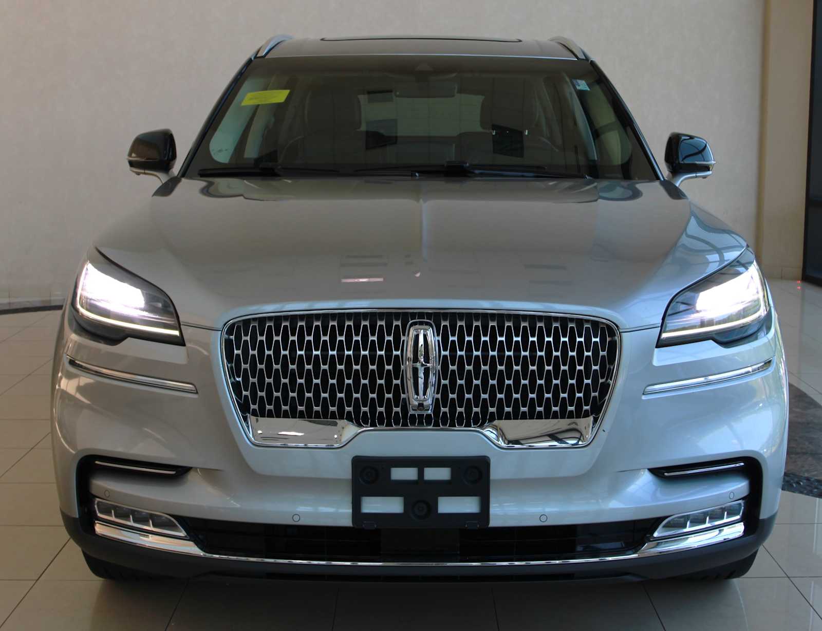 used 2020 Lincoln Aviator car, priced at $35,998