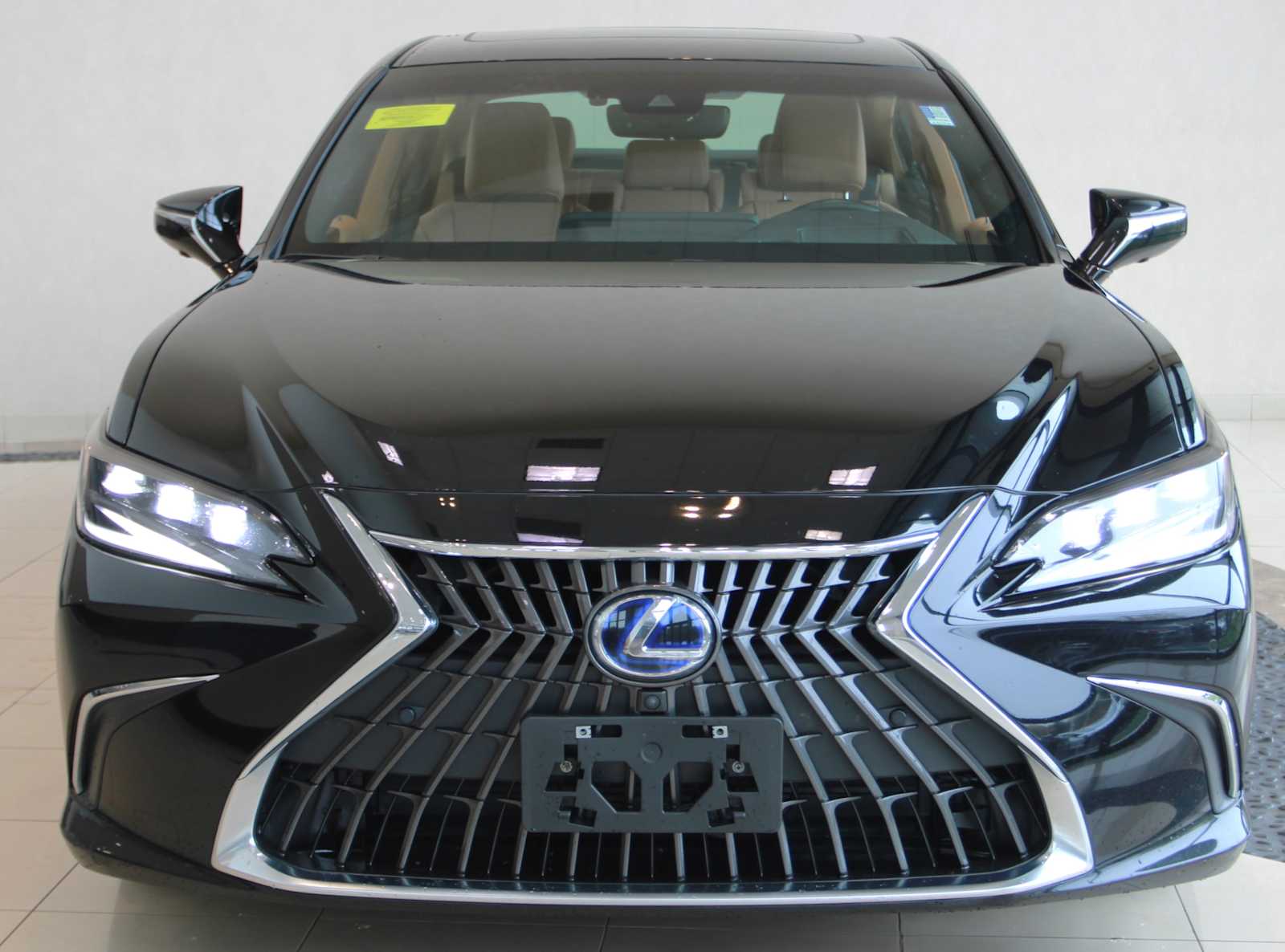 used 2022 Lexus ES 300h car, priced at $39,998