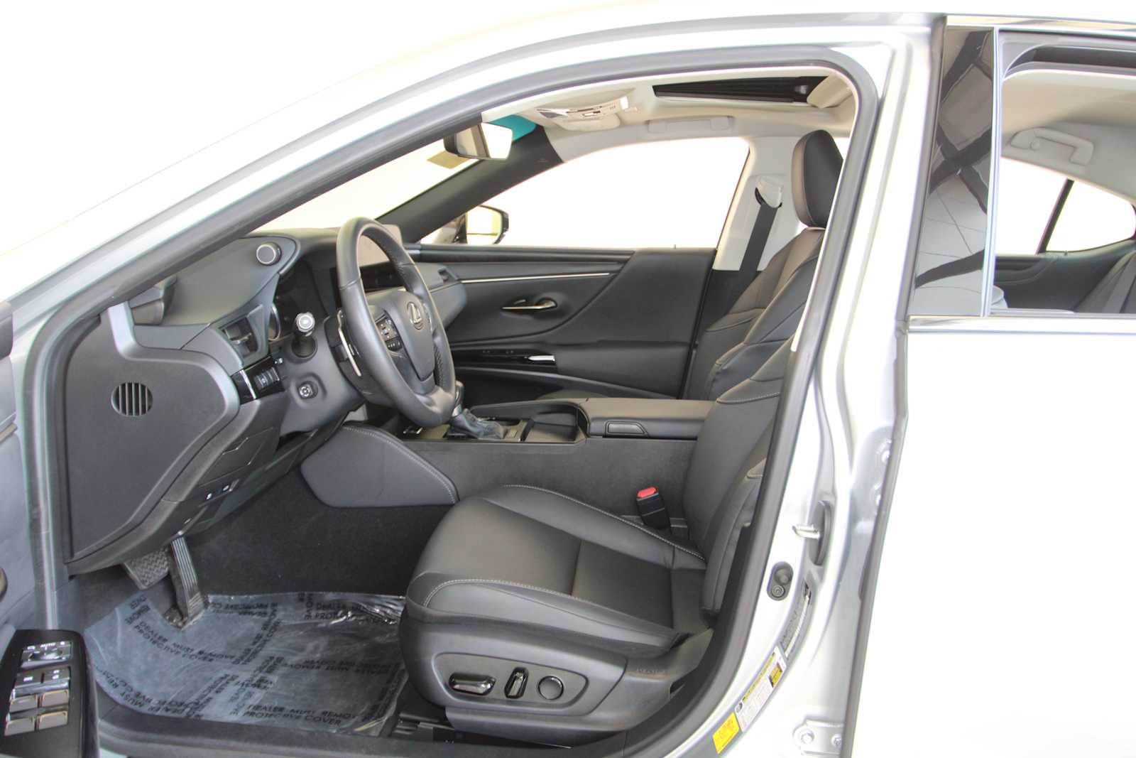 used 2024 Lexus ES 350 car, priced at $42,998