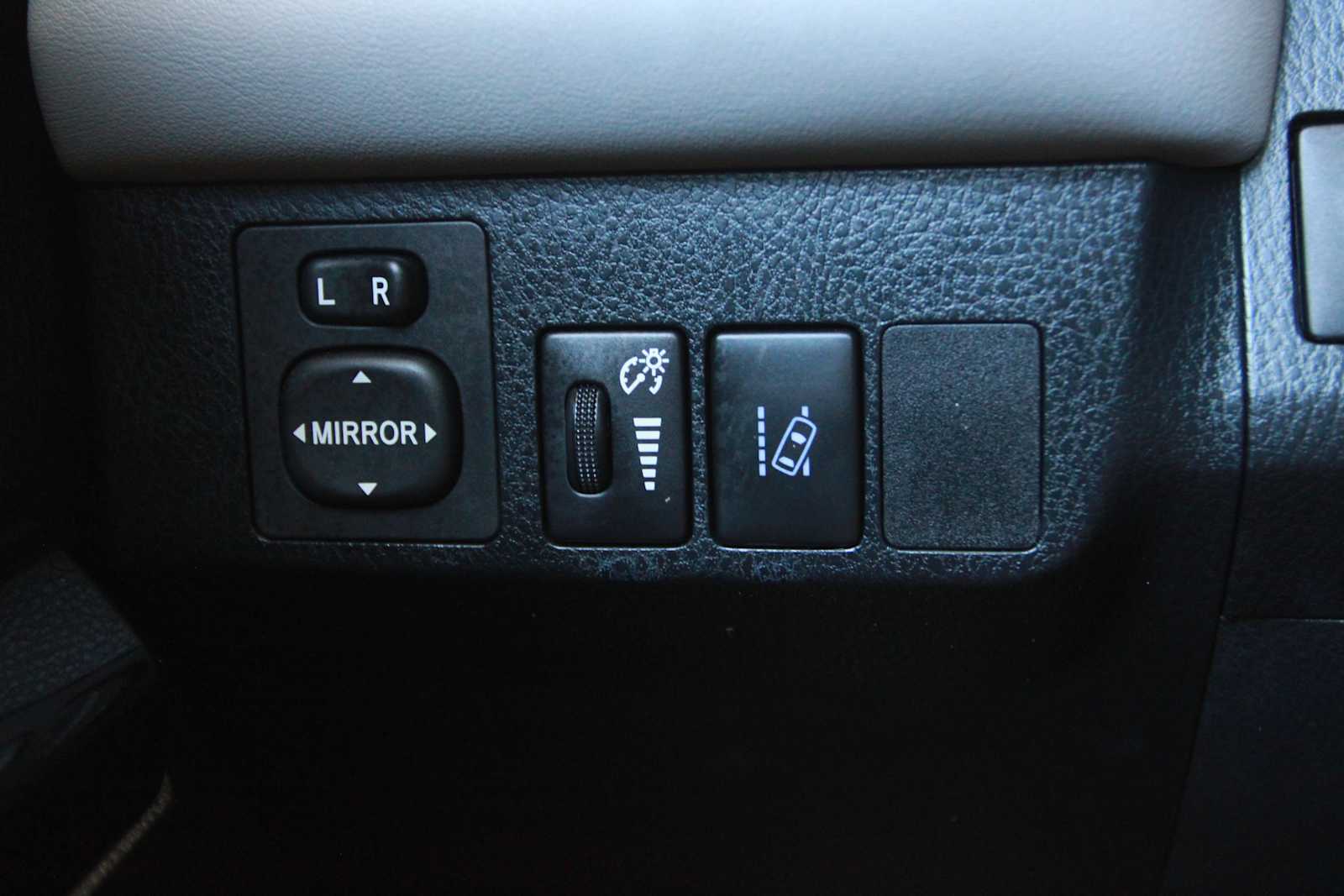 used 2018 Toyota RAV4 car, priced at $25,998