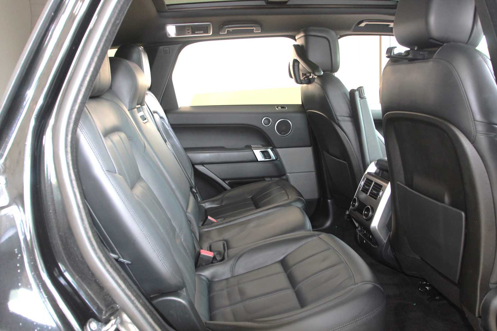 used 2020 Land Rover Range Rover Sport car, priced at $35,998
