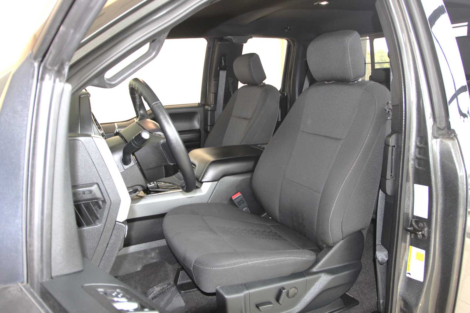 used 2020 Ford F-150 car, priced at $28,998