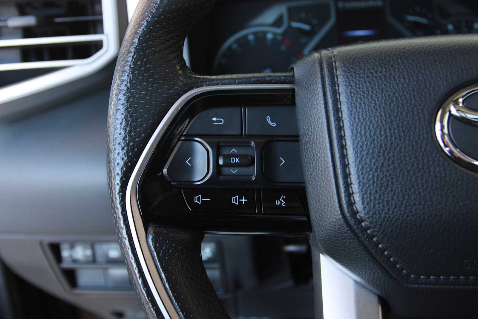 used 2022 Toyota Tundra car, priced at $44,998