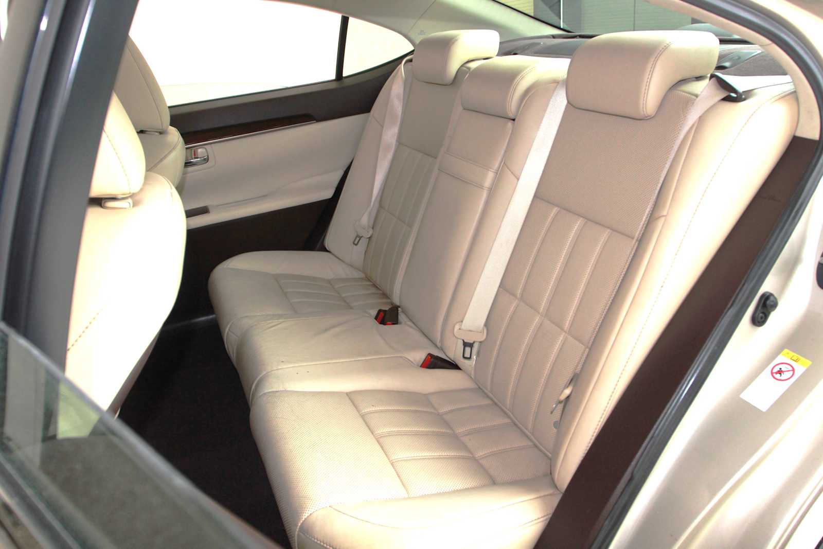 used 2016 Lexus ES 350 car, priced at $14,998