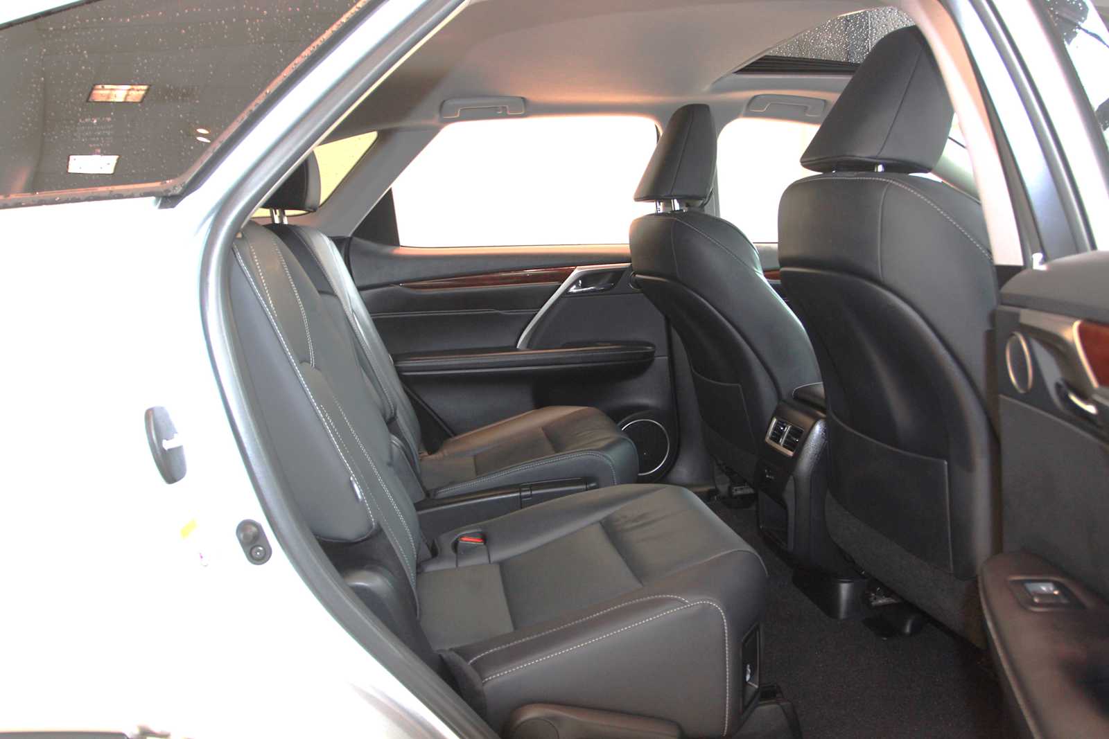 used 2018 Lexus RX 350L car, priced at $33,998