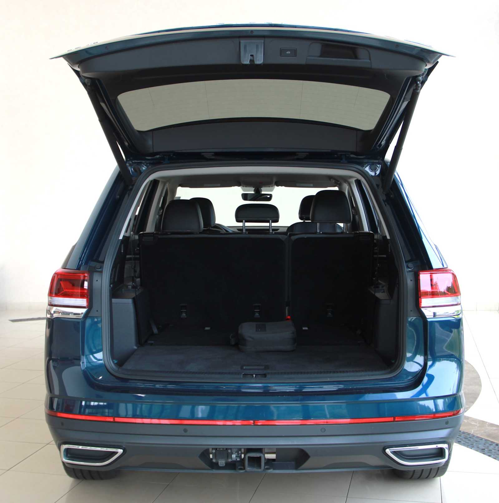 used 2022 Volkswagen Atlas car, priced at $28,998