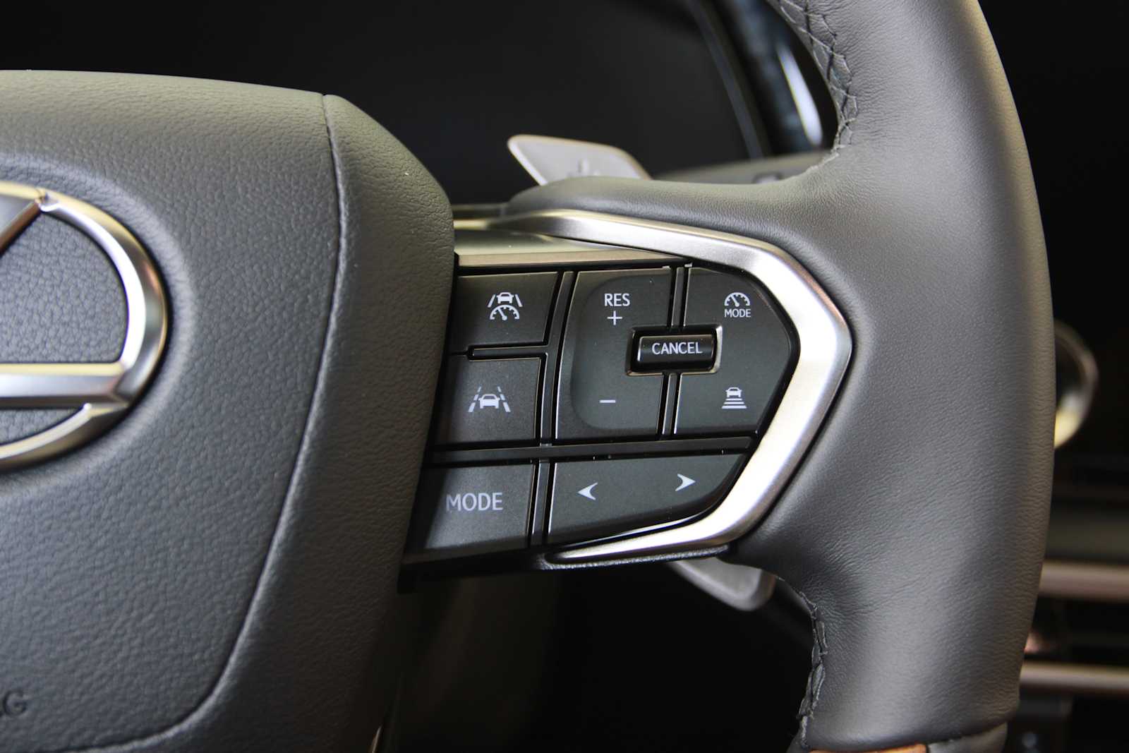 used 2025 Lexus RX 350h car, priced at $57,998