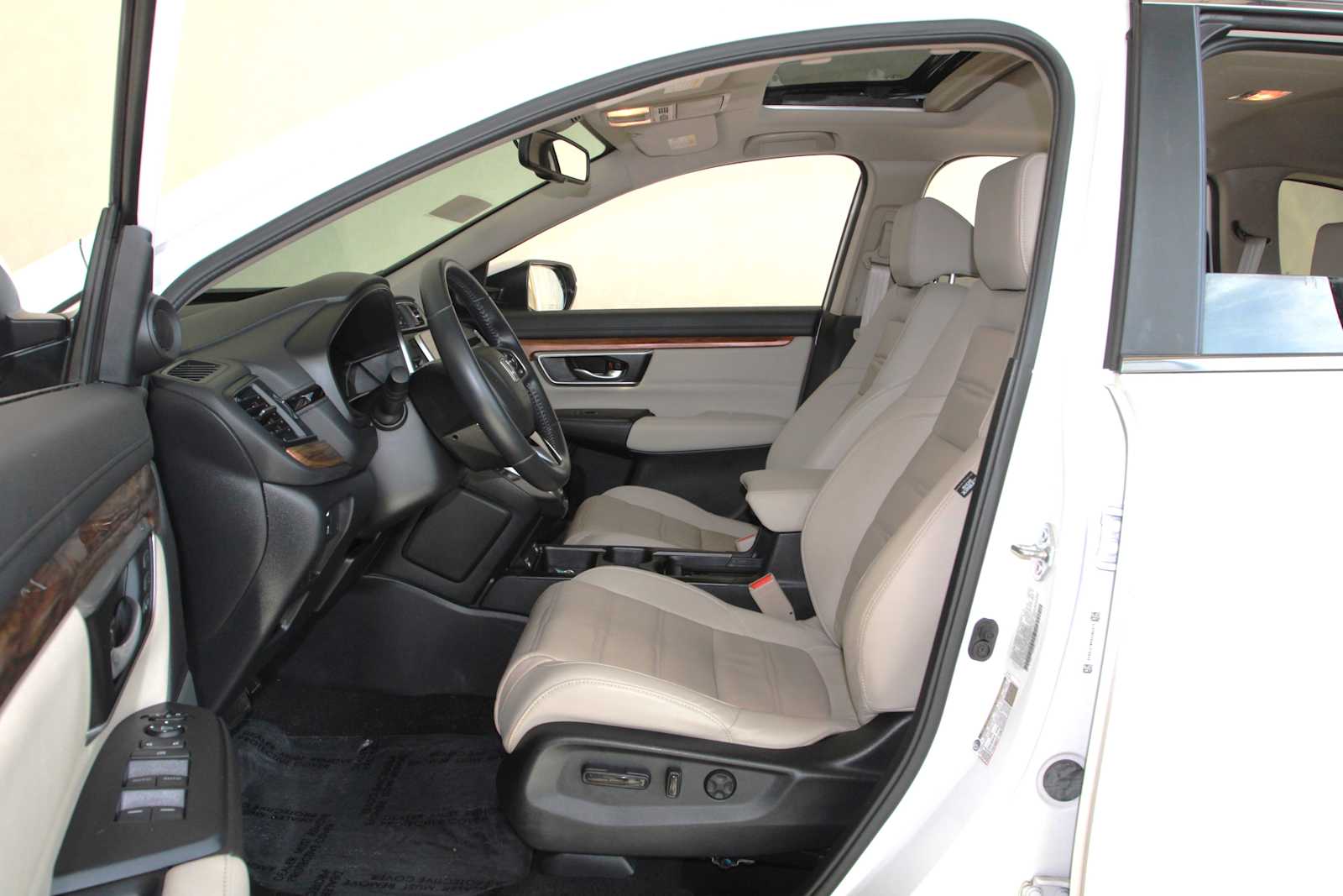 used 2021 Honda CR-V car, priced at $27,498