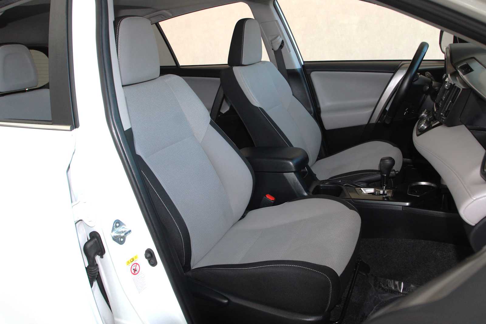 used 2018 Toyota RAV4 car, priced at $22,998
