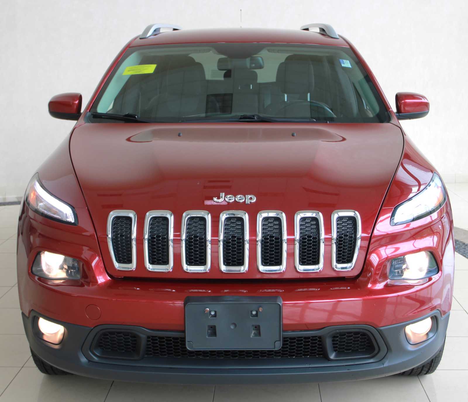 used 2014 Jeep Cherokee car, priced at $10,998