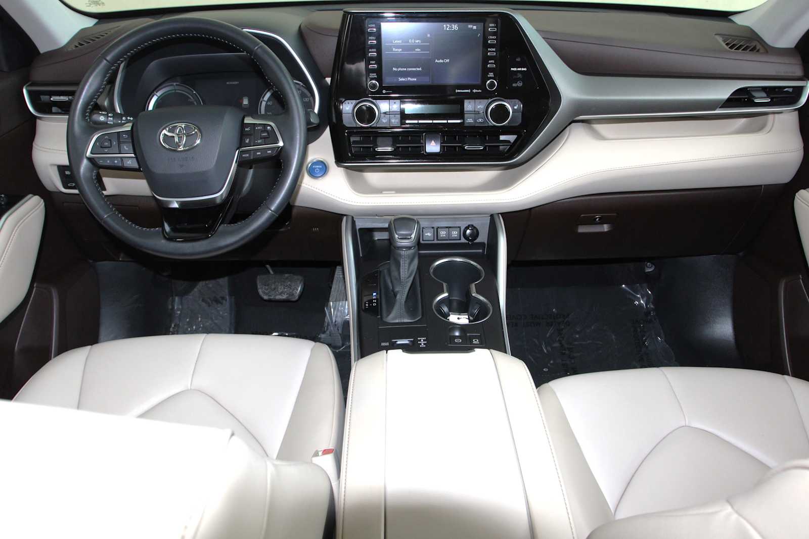 used 2021 Toyota Highlander car, priced at $37,698