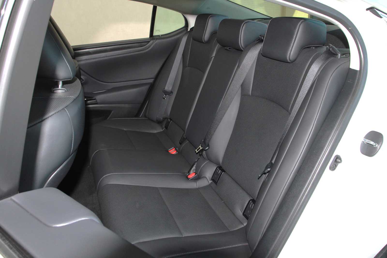 used 2023 Lexus ES 350 car, priced at $40,998