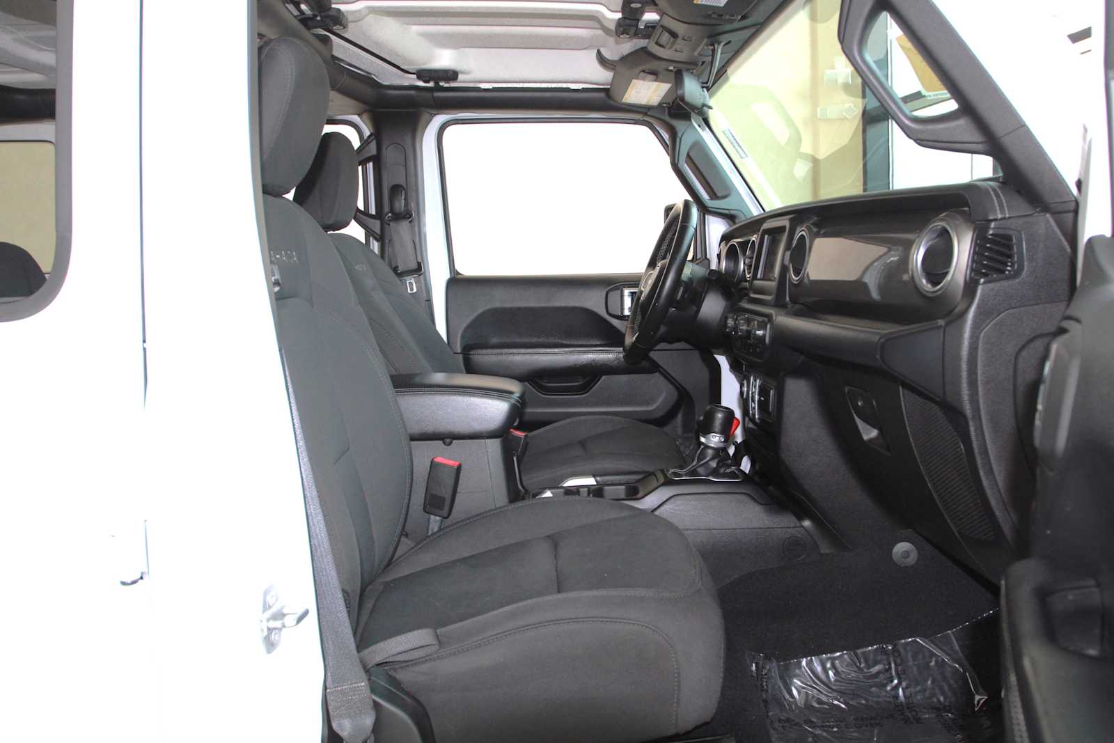 used 2018 Jeep Wrangler Unlimited car, priced at $24,598