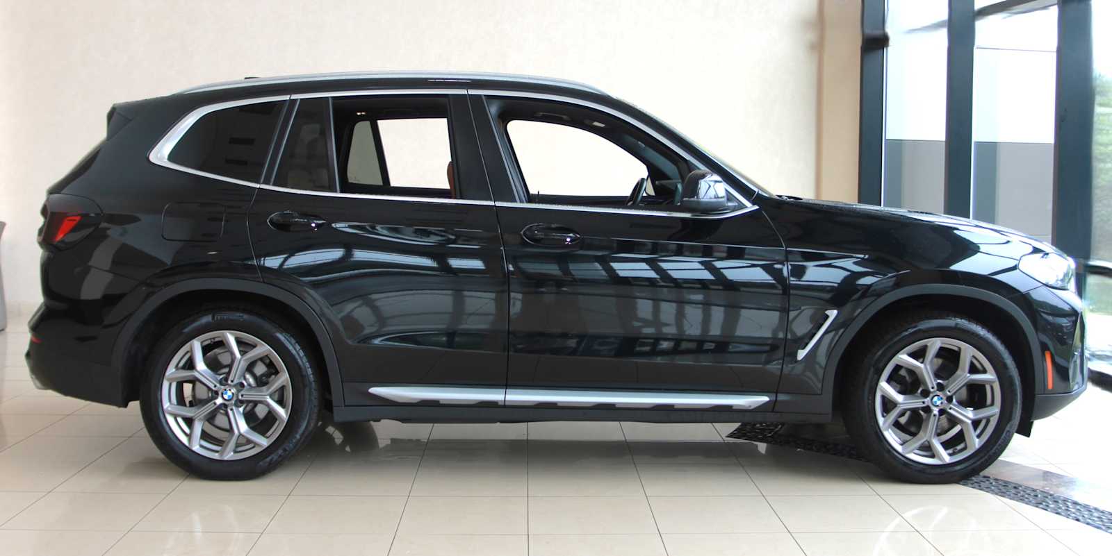 used 2022 BMW X3 car, priced at $28,998