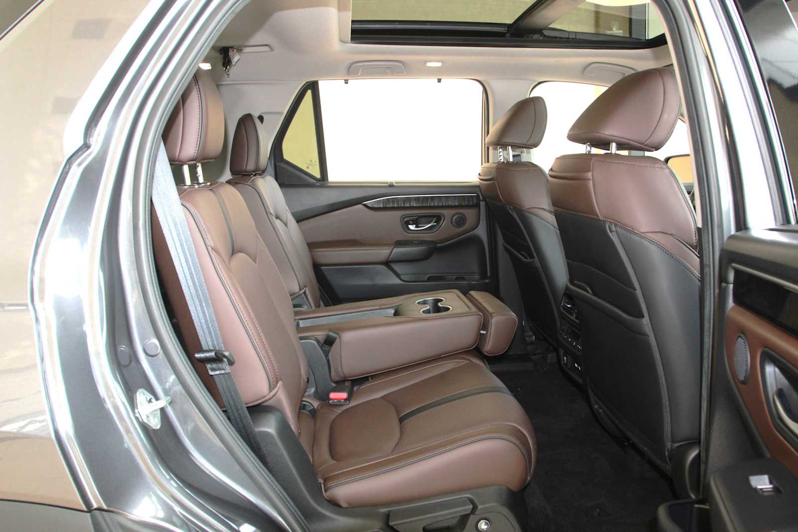 used 2023 Honda Pilot car, priced at $44,498