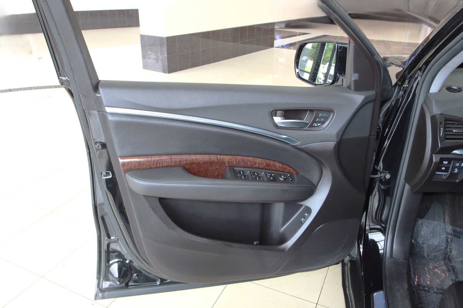used 2018 Acura MDX car, priced at $24,998