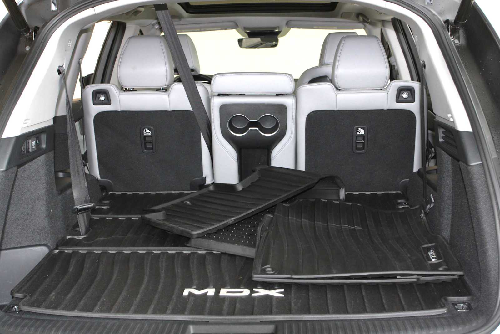 used 2025 Acura MDX car, priced at $52,998
