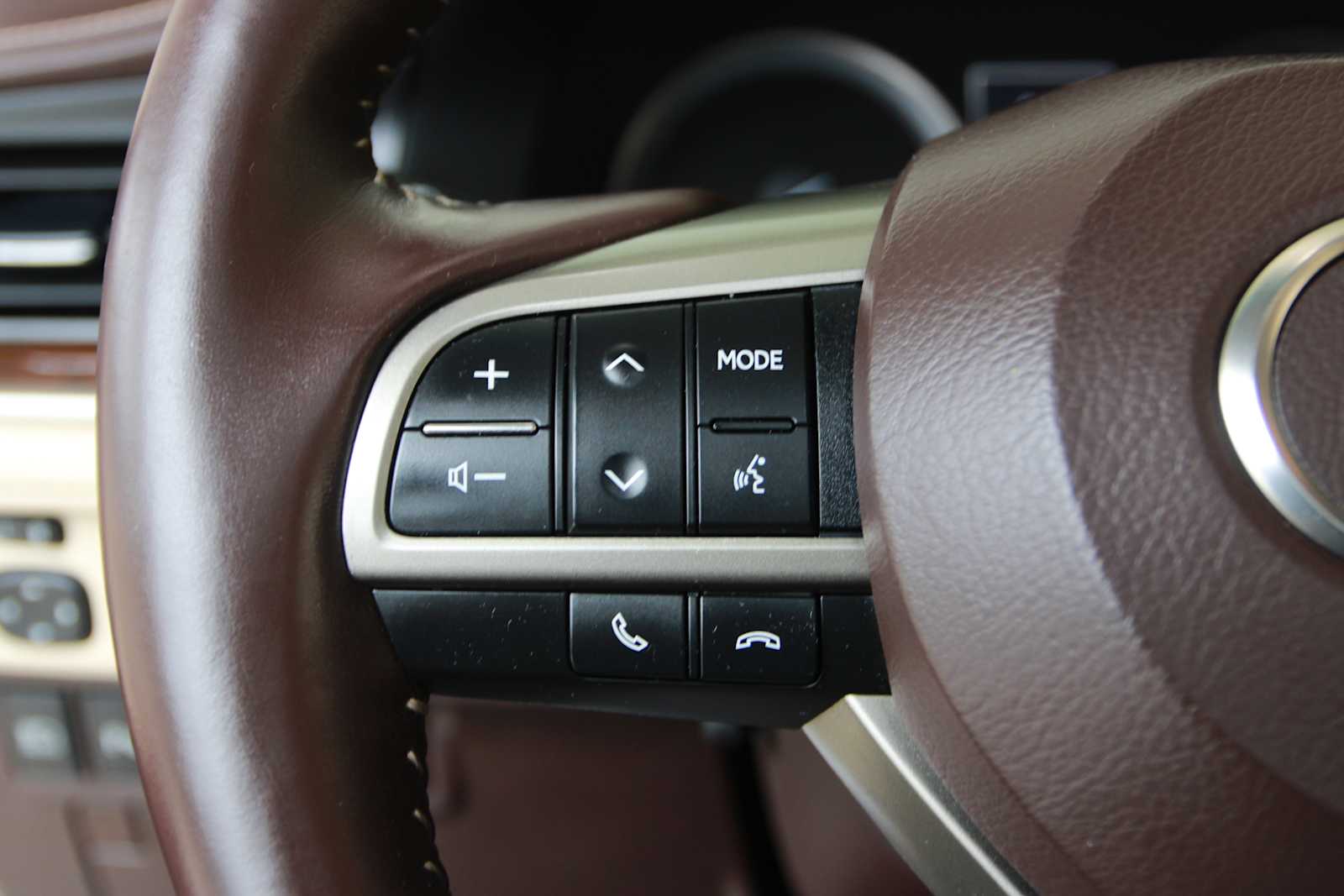 used 2016 Lexus ES 350 car, priced at $14,998