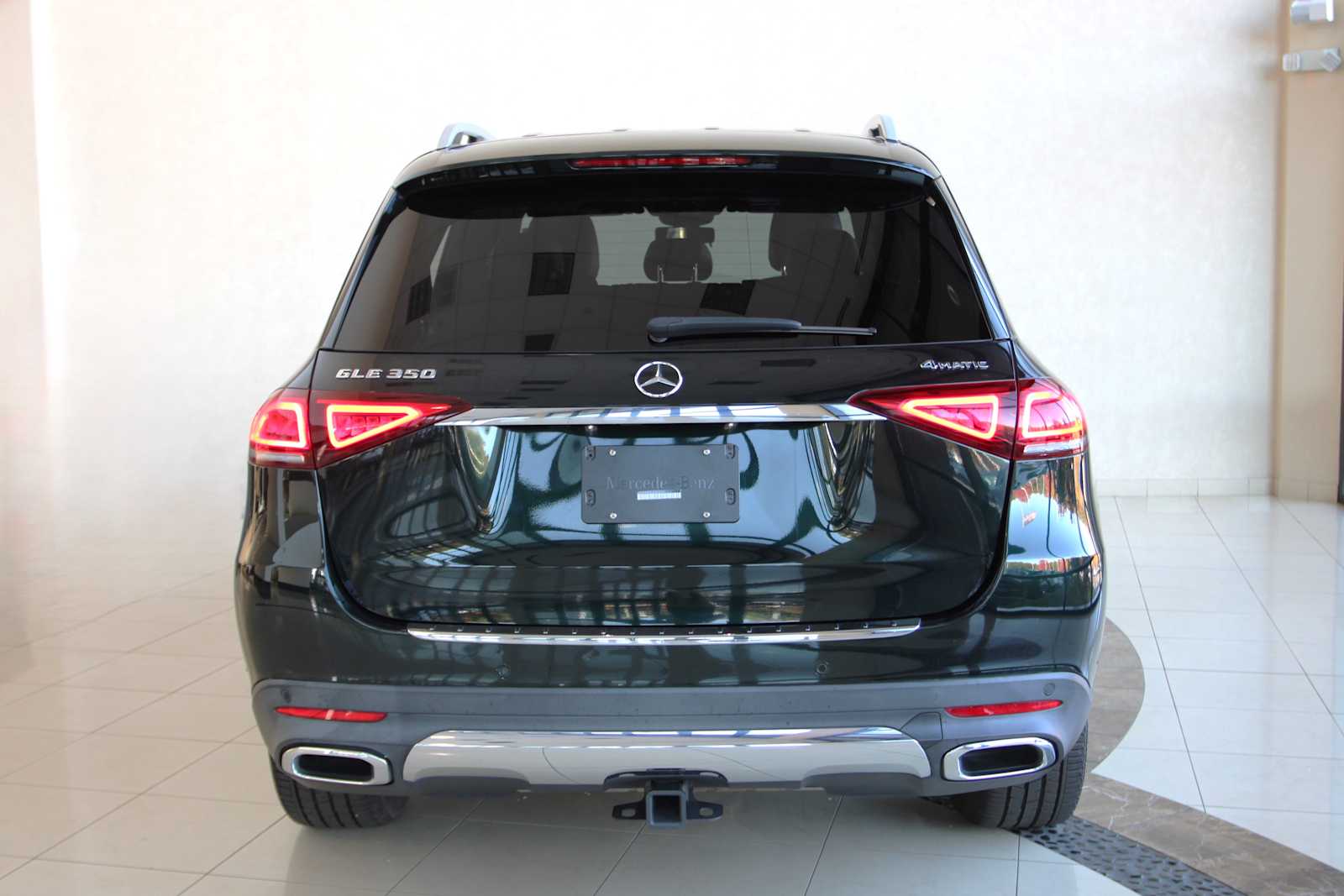 used 2020 Mercedes-Benz GLE 350 car, priced at $35,498