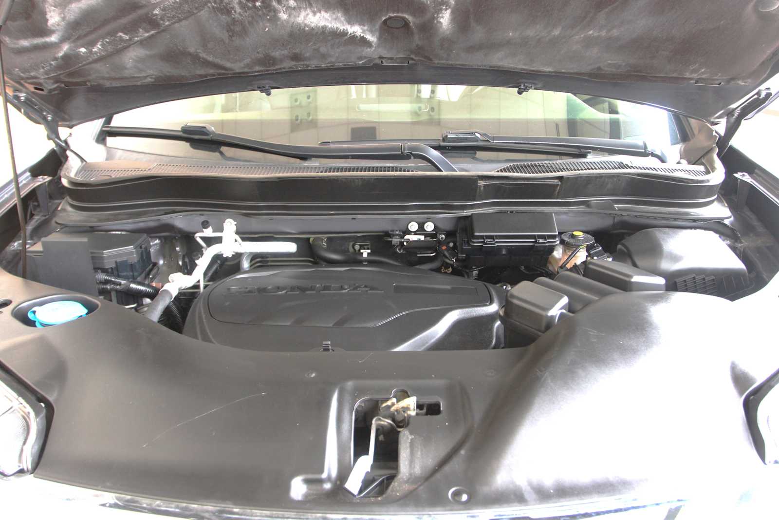 used 2021 Honda Pilot car, priced at $27,498