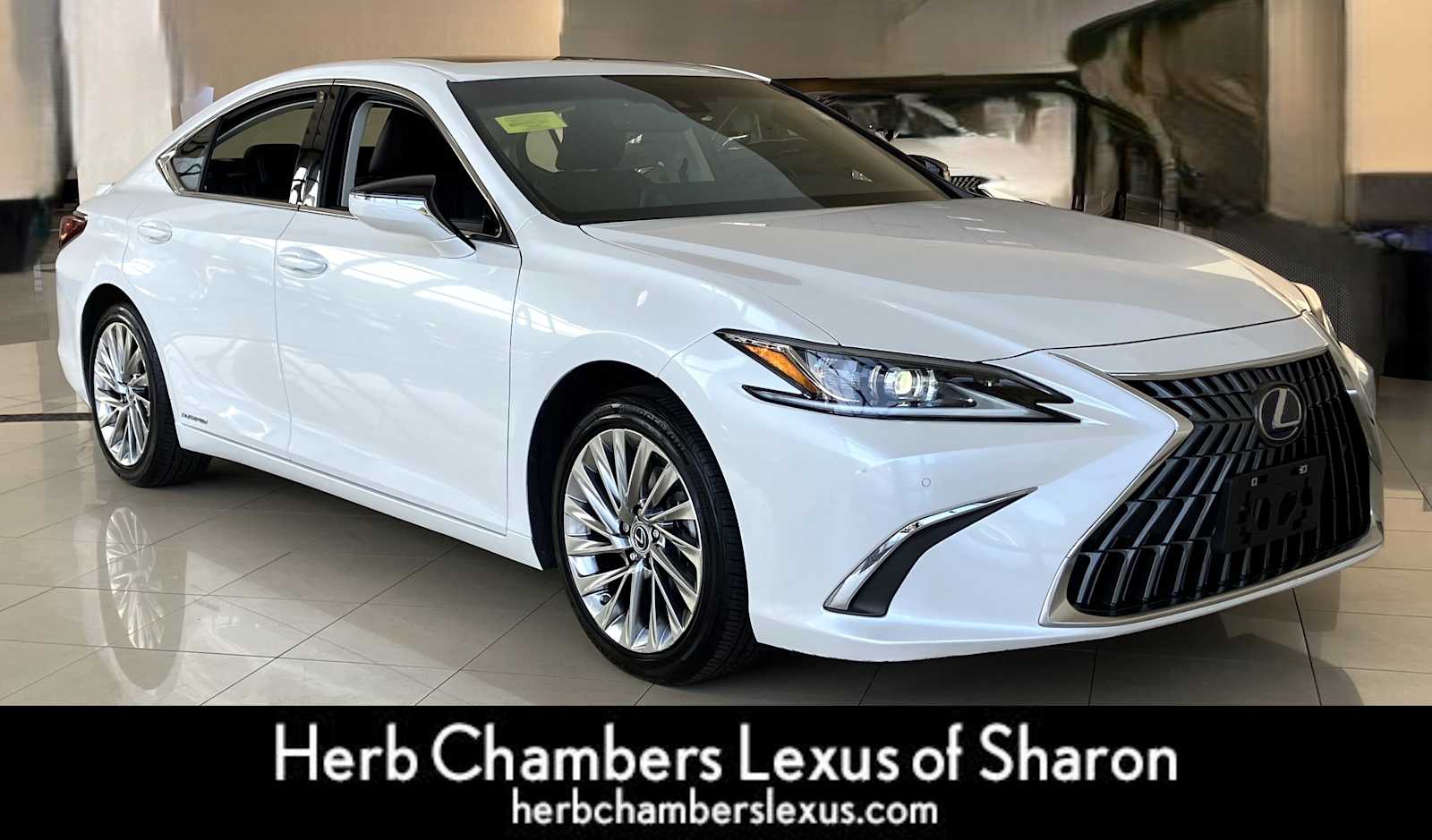 used 2022 Lexus ES 300h car, priced at $40,498