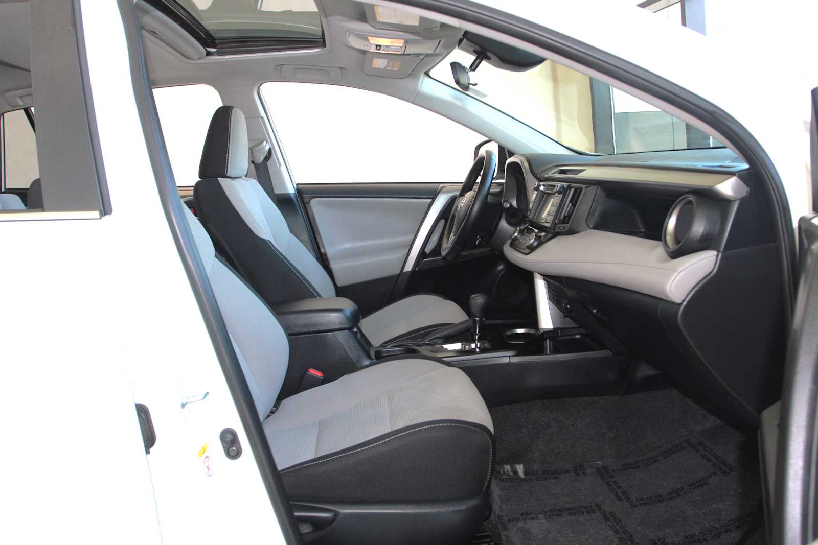 used 2018 Toyota RAV4 car, priced at $22,998