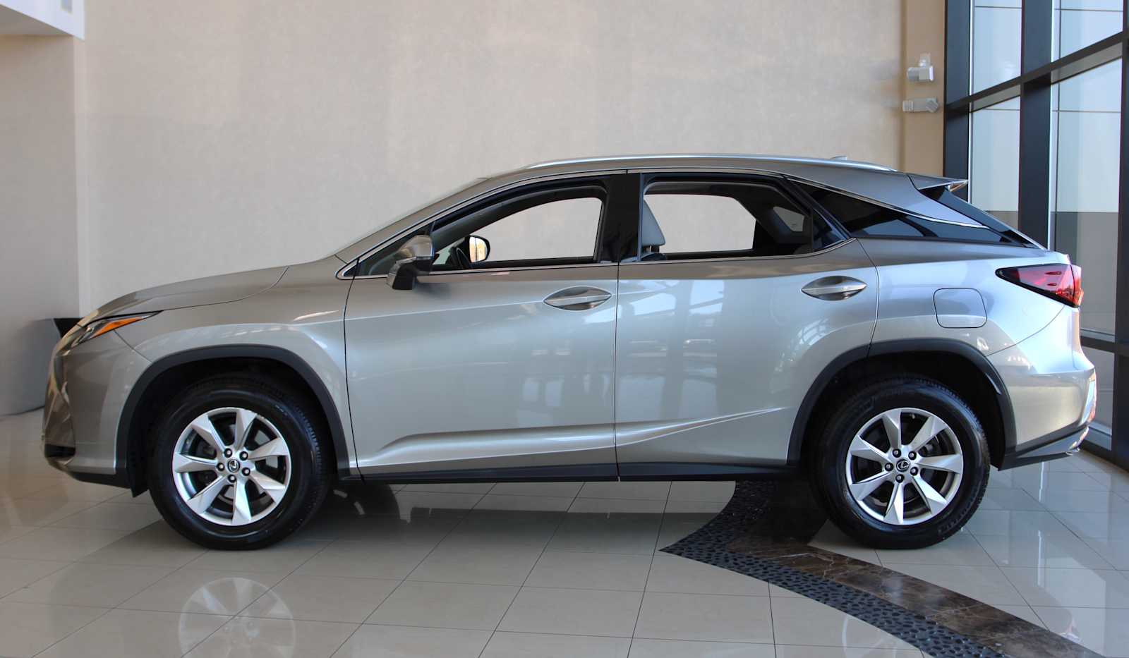 used 2019 Lexus RX 350 car, priced at $33,498