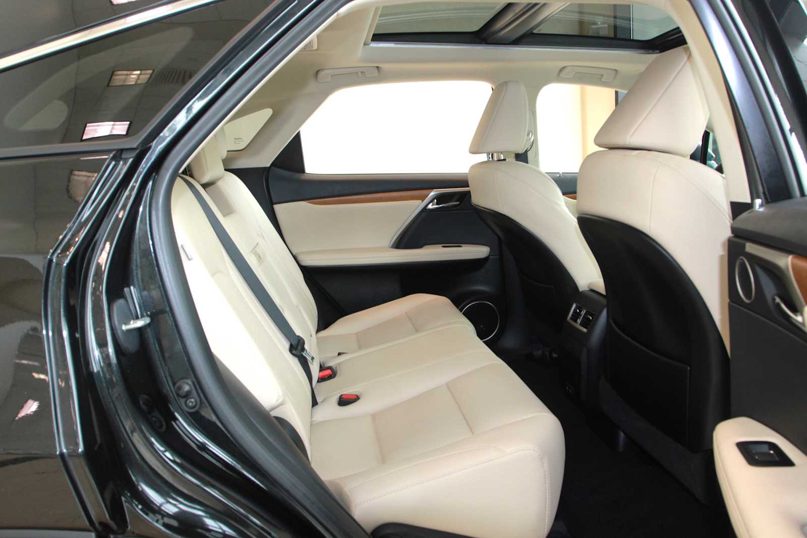 used 2022 Lexus RX 350 car, priced at $41,998