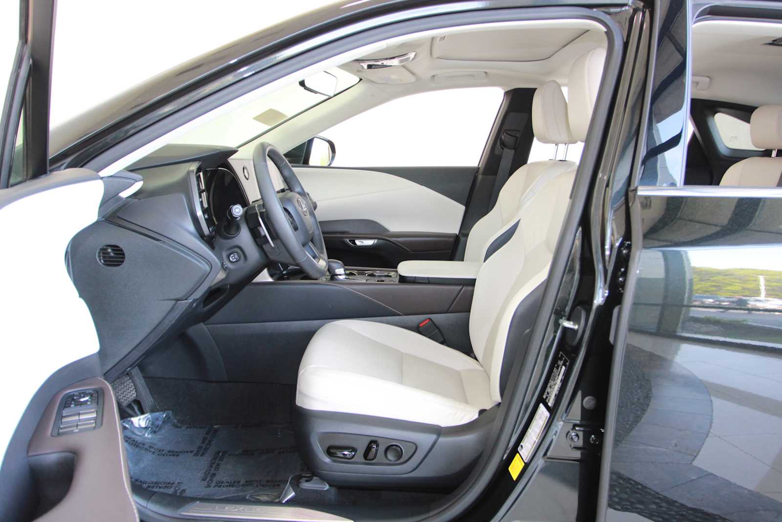 used 2023 Lexus RX 350h car, priced at $53,998