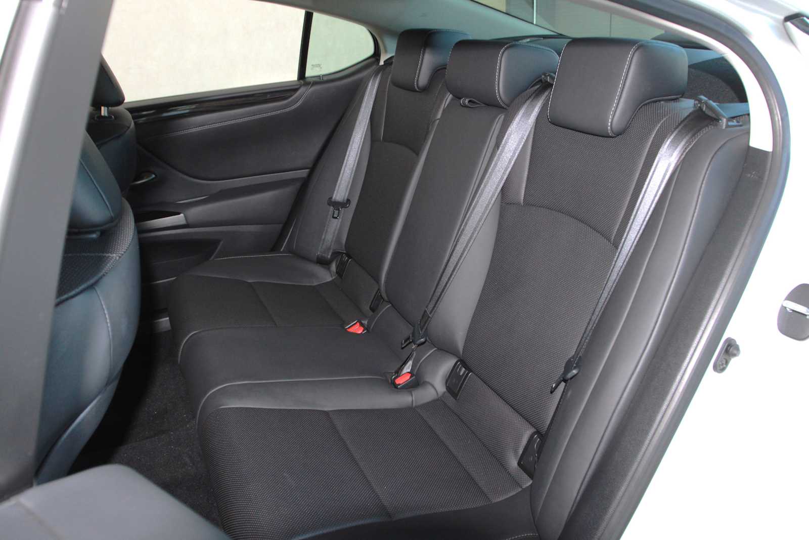 used 2020 Lexus ES 350 car, priced at $31,798