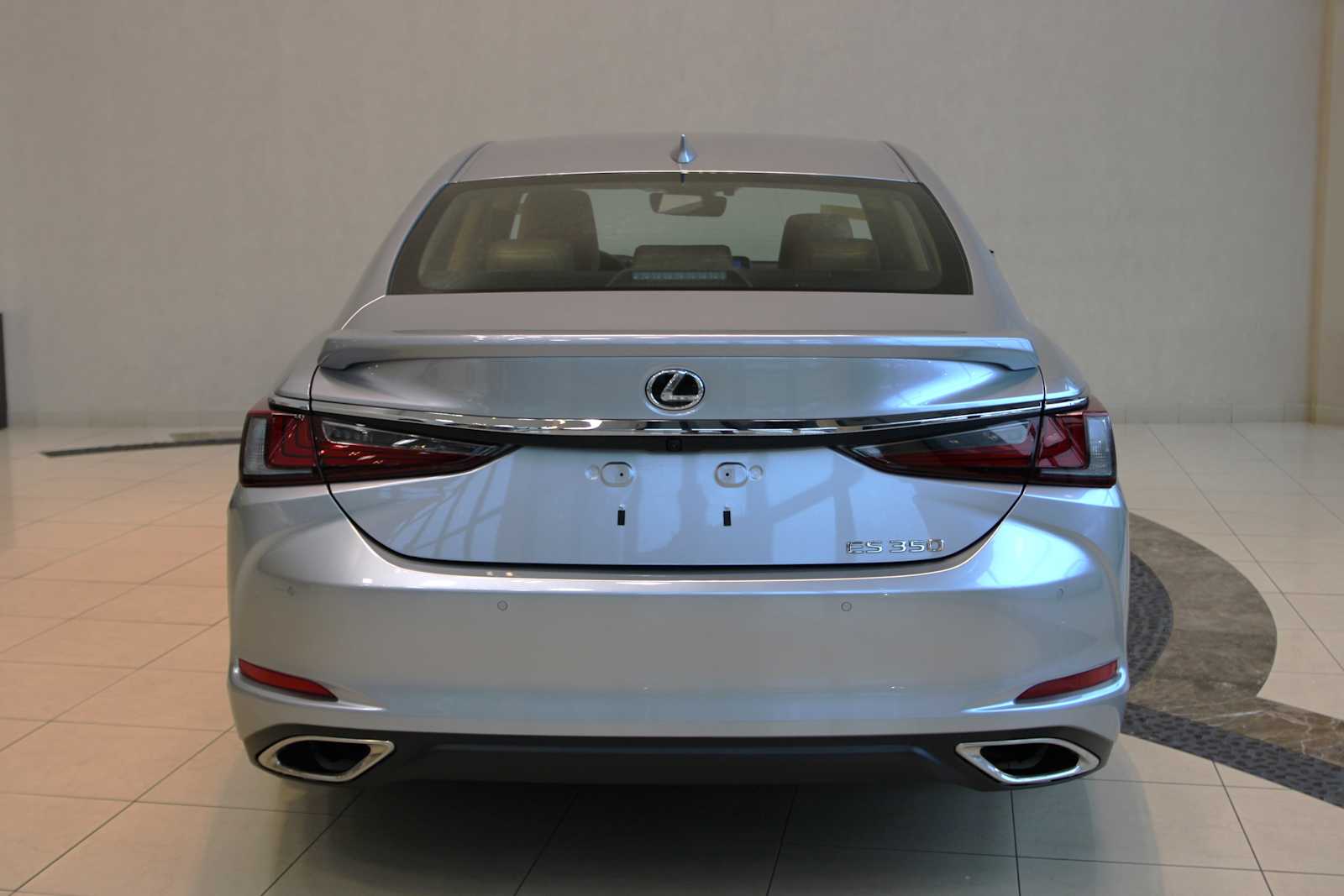 used 2024 Lexus ES 350 car, priced at $40,998