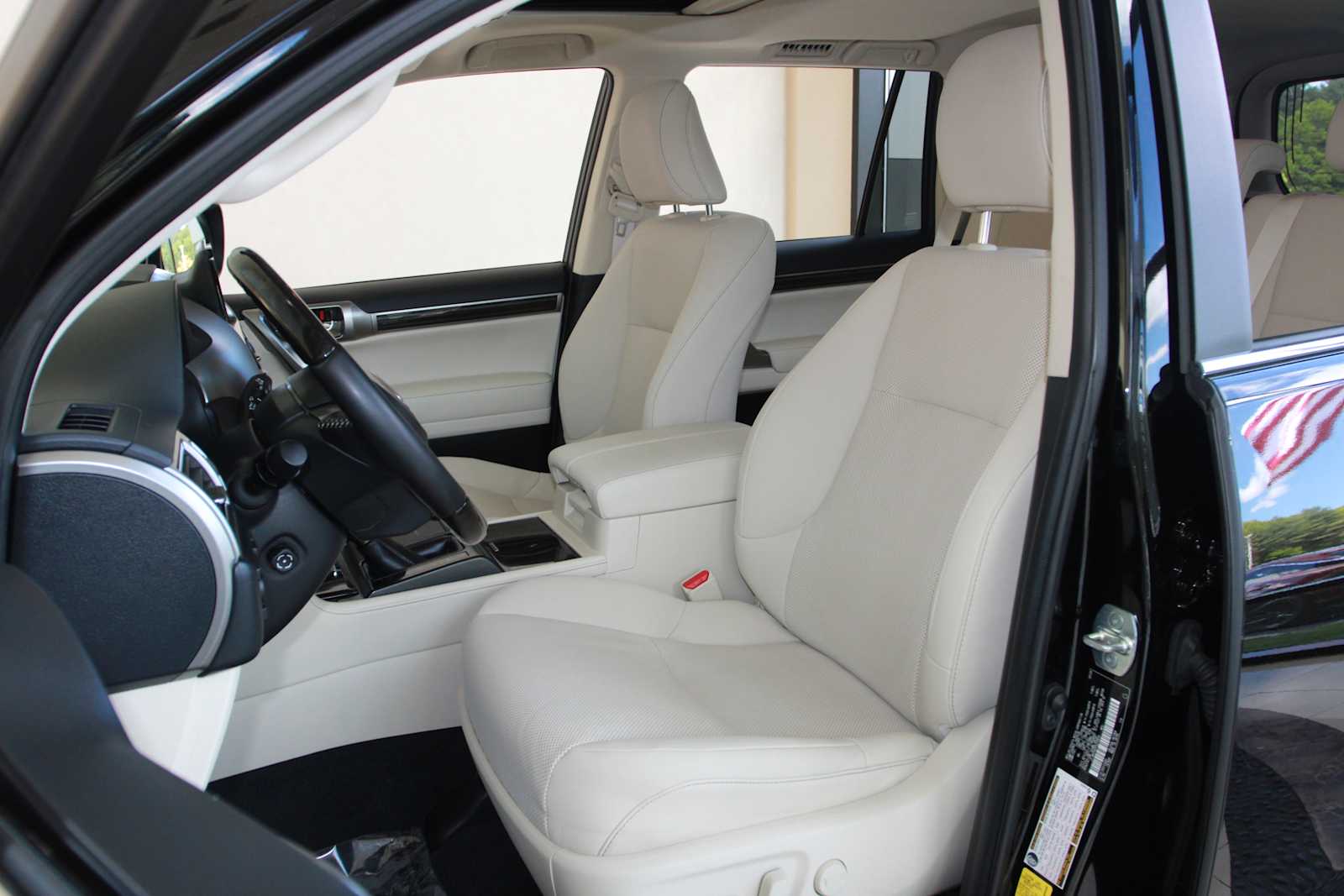 used 2023 Lexus GX 460 car, priced at $59,598