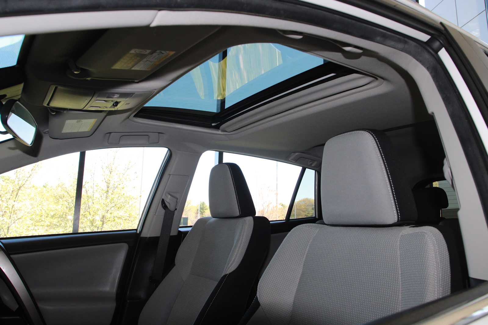 used 2018 Toyota RAV4 car, priced at $22,998