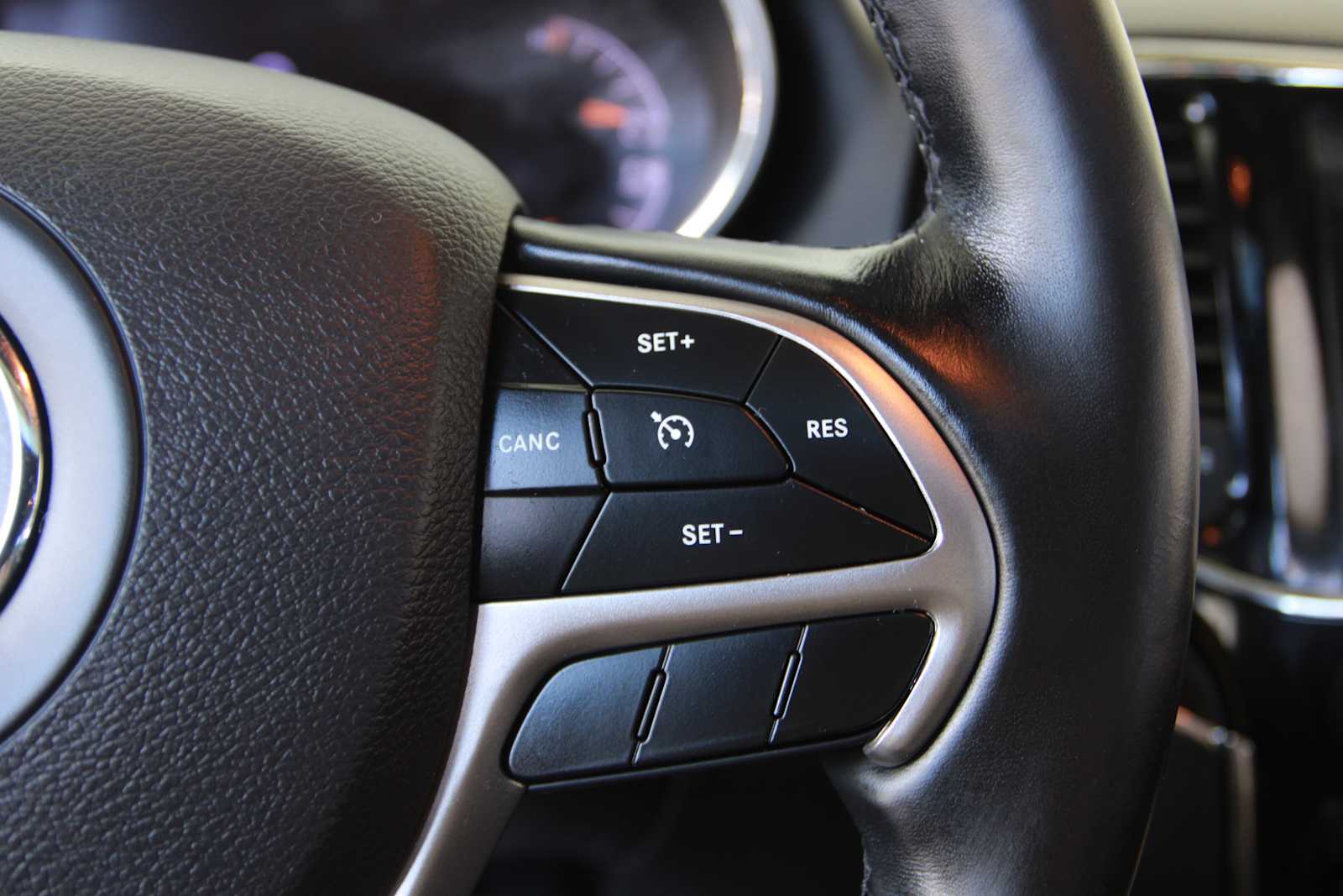 used 2020 Jeep Grand Cherokee car, priced at $27,998