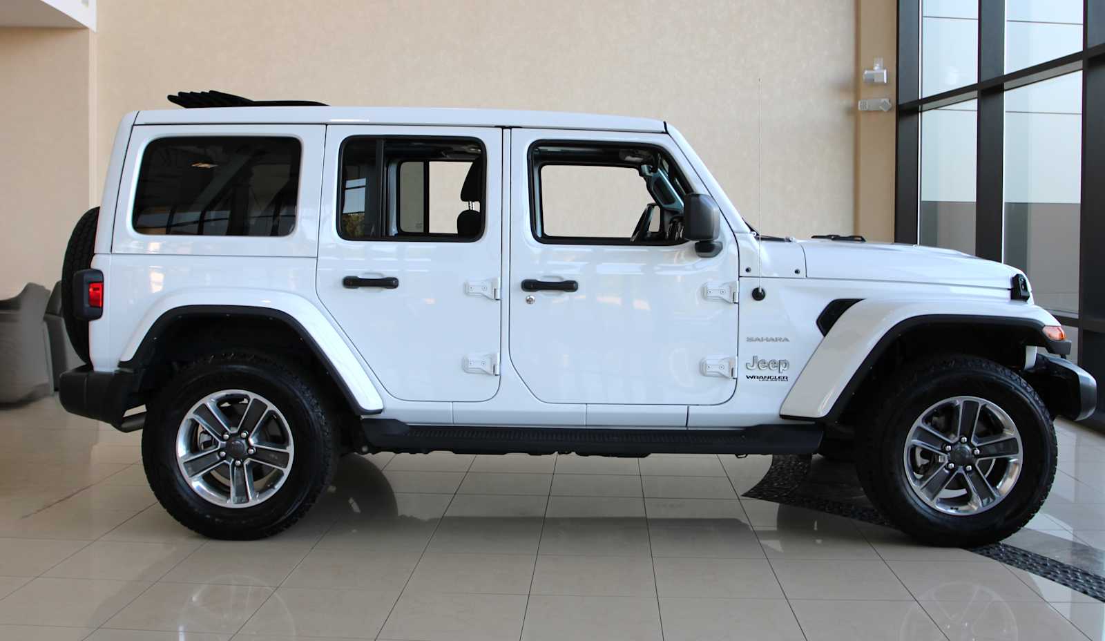 used 2022 Jeep Wrangler car, priced at $35,398