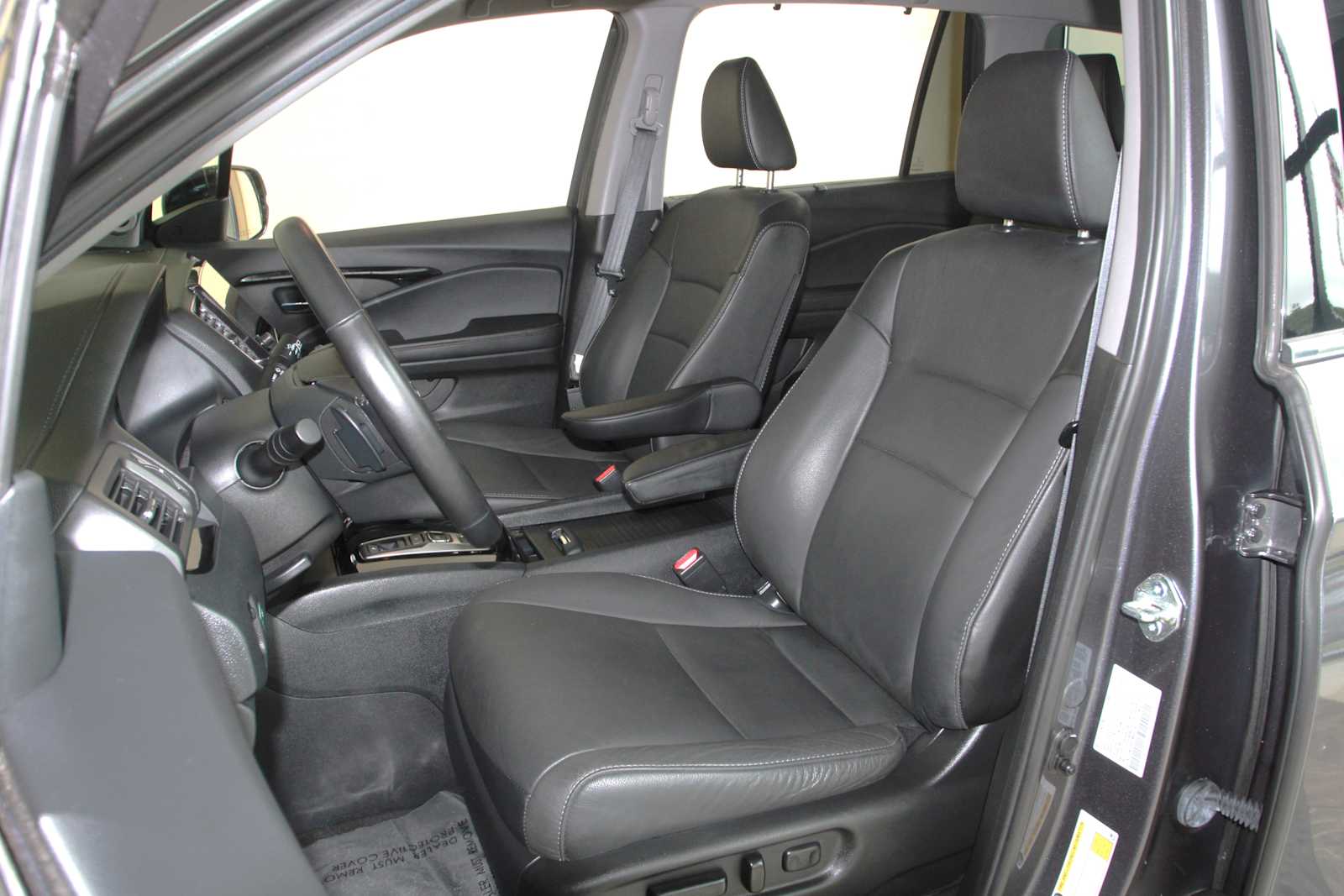 used 2021 Honda Pilot car, priced at $27,498