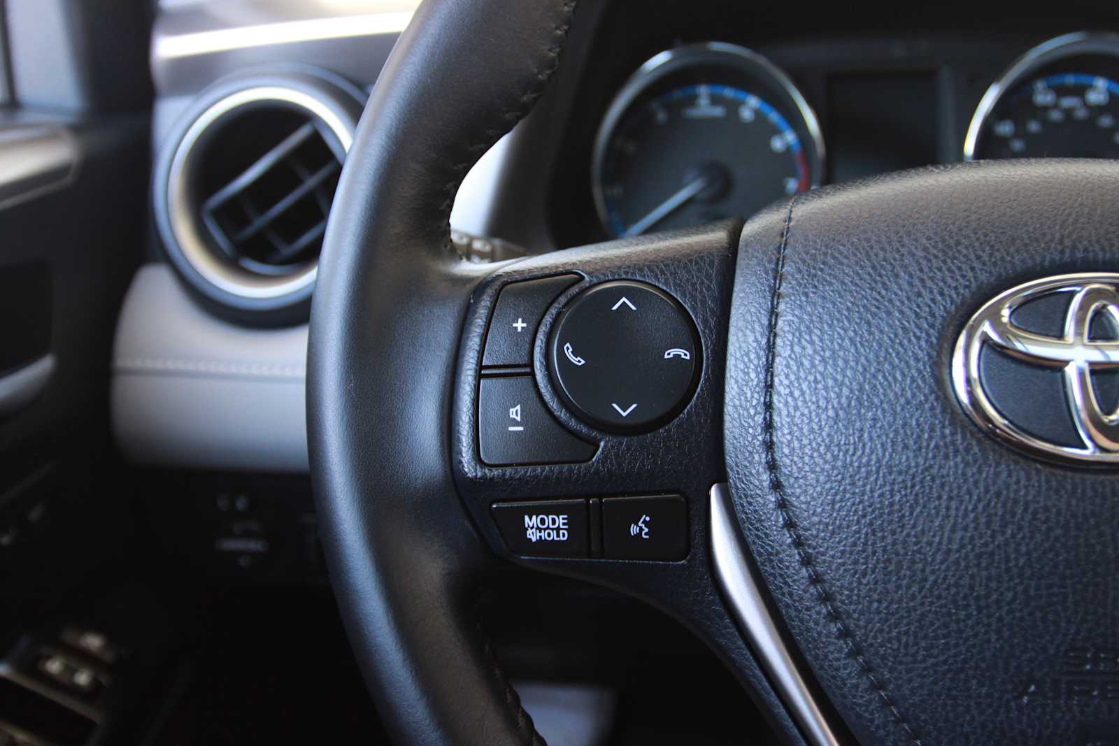 used 2018 Toyota RAV4 car, priced at $25,998