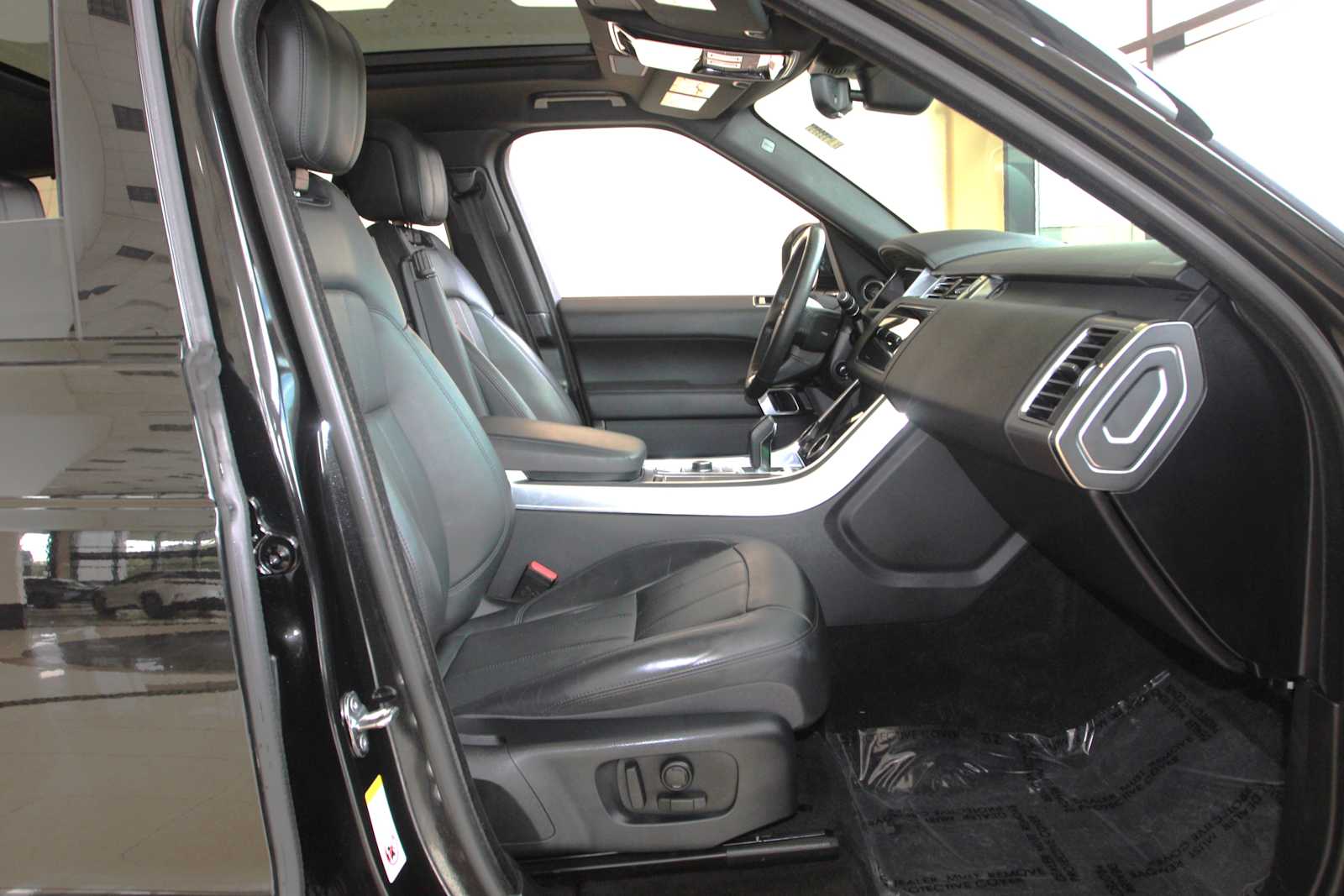 used 2020 Land Rover Range Rover Sport car, priced at $35,998